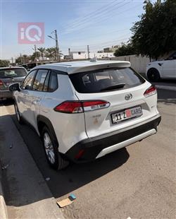 تۆیۆتا کۆرۆلا کرۆس